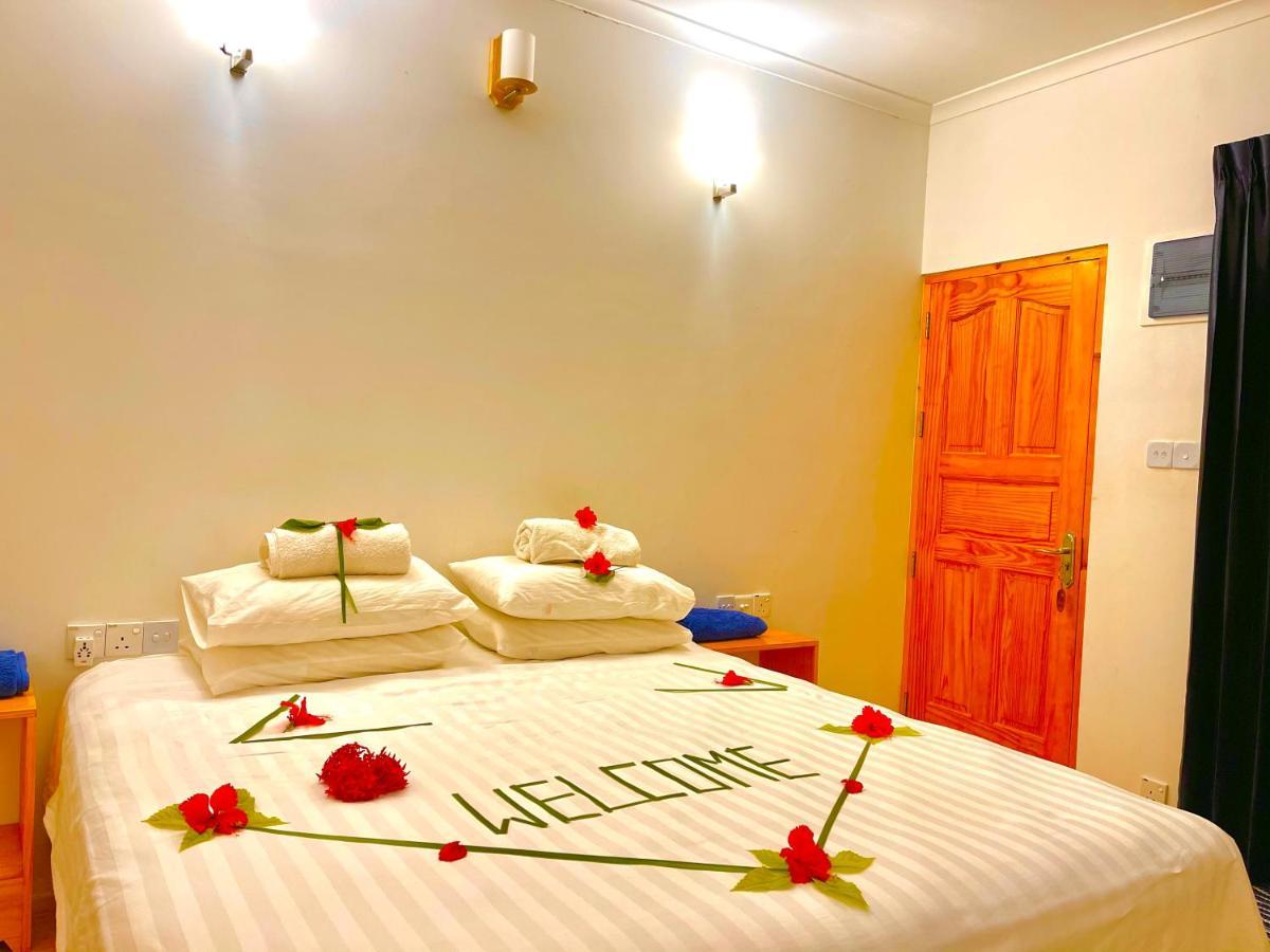 Thoddoo Beach Holiday Экстерьер фото