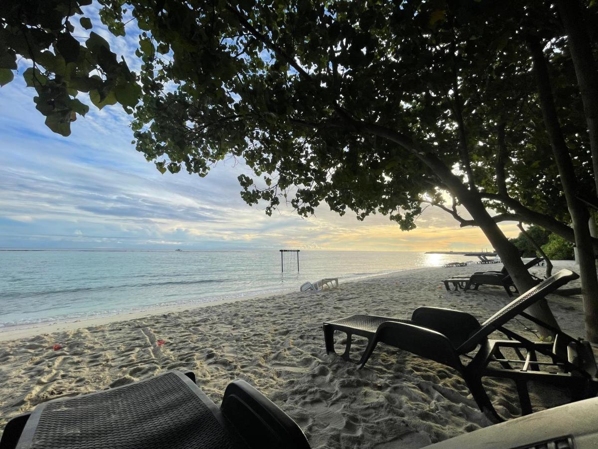 Thoddoo Beach Holiday Экстерьер фото