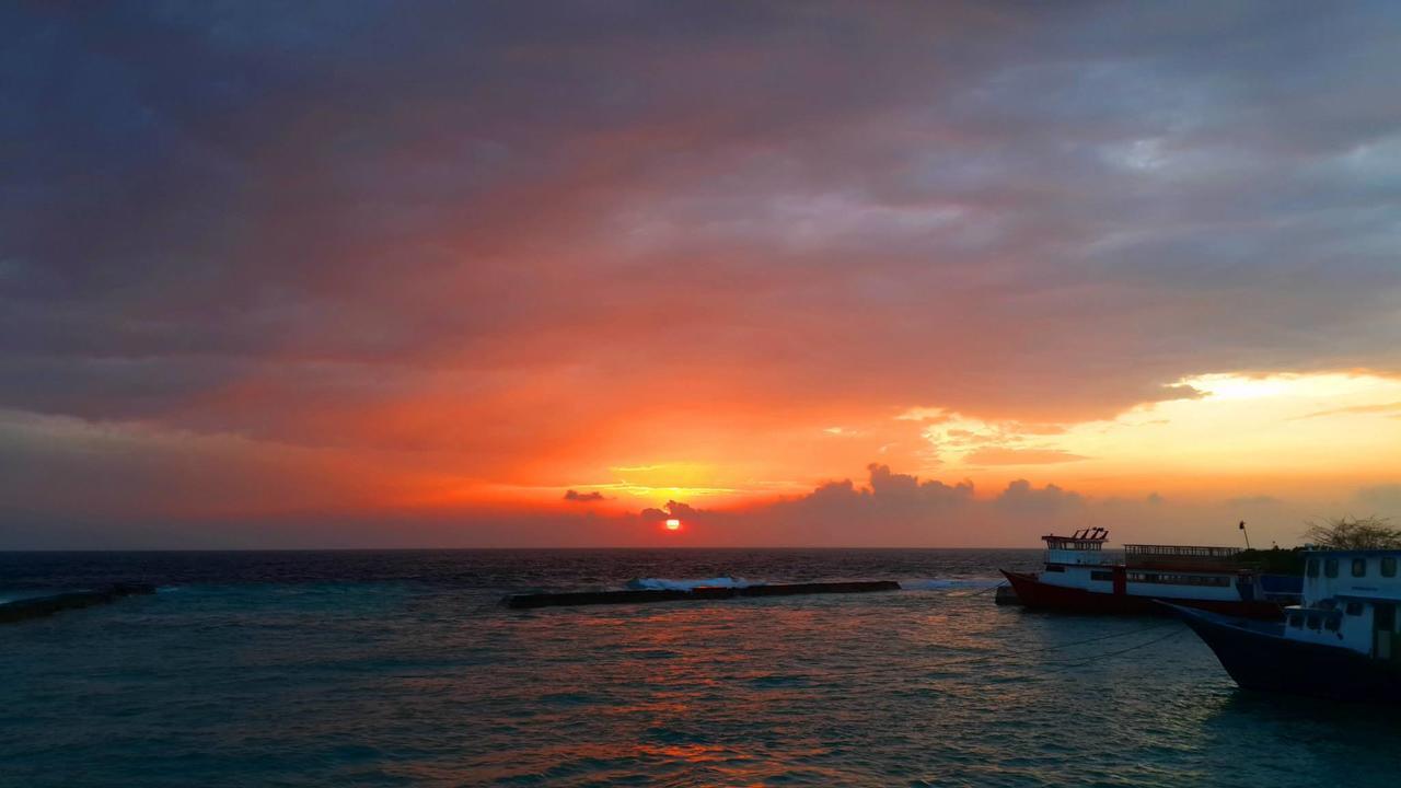 Thoddoo Beach Holiday Экстерьер фото